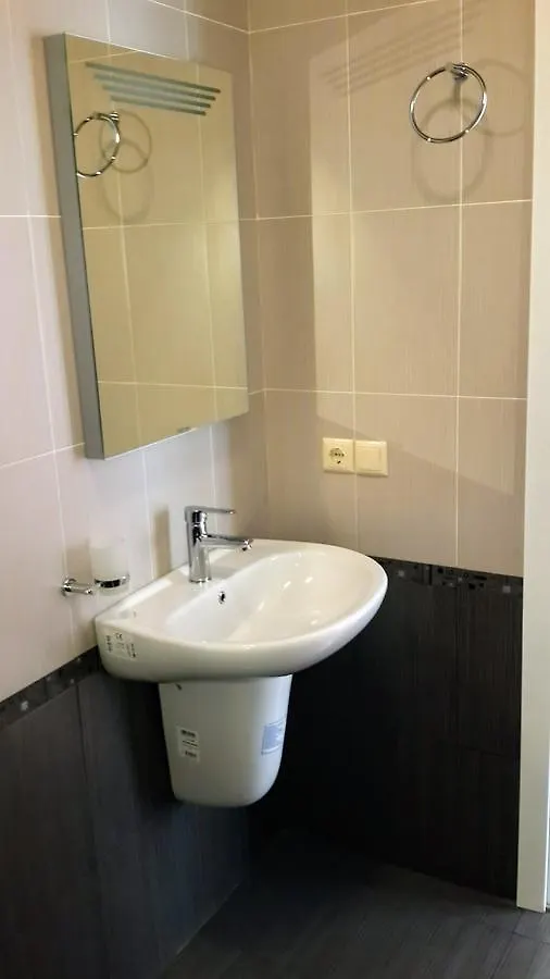 Blossom Hotel Батуми 3*,