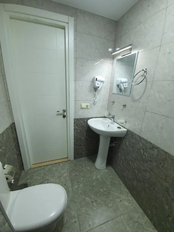 Blossom Hotel Батуми